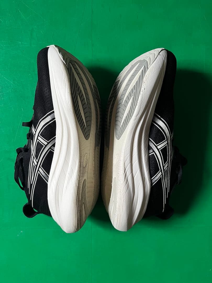 スパイク・シューズ ASICS GEL-NIMBUS 27 EXTRA WIDE 4E