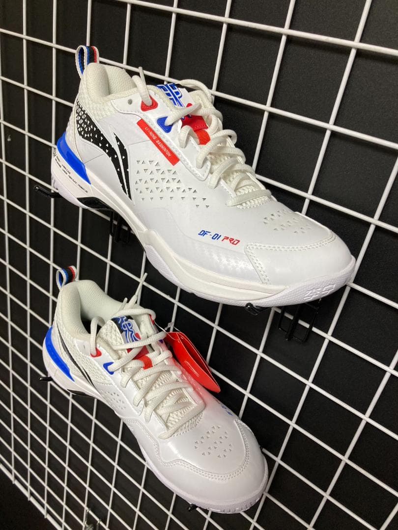 シューズ LI-NING AYAT005-1 23.5cm