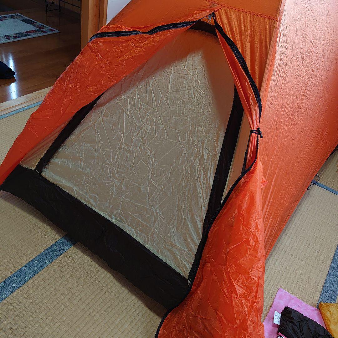 オレンジ ドーム型山岳テント