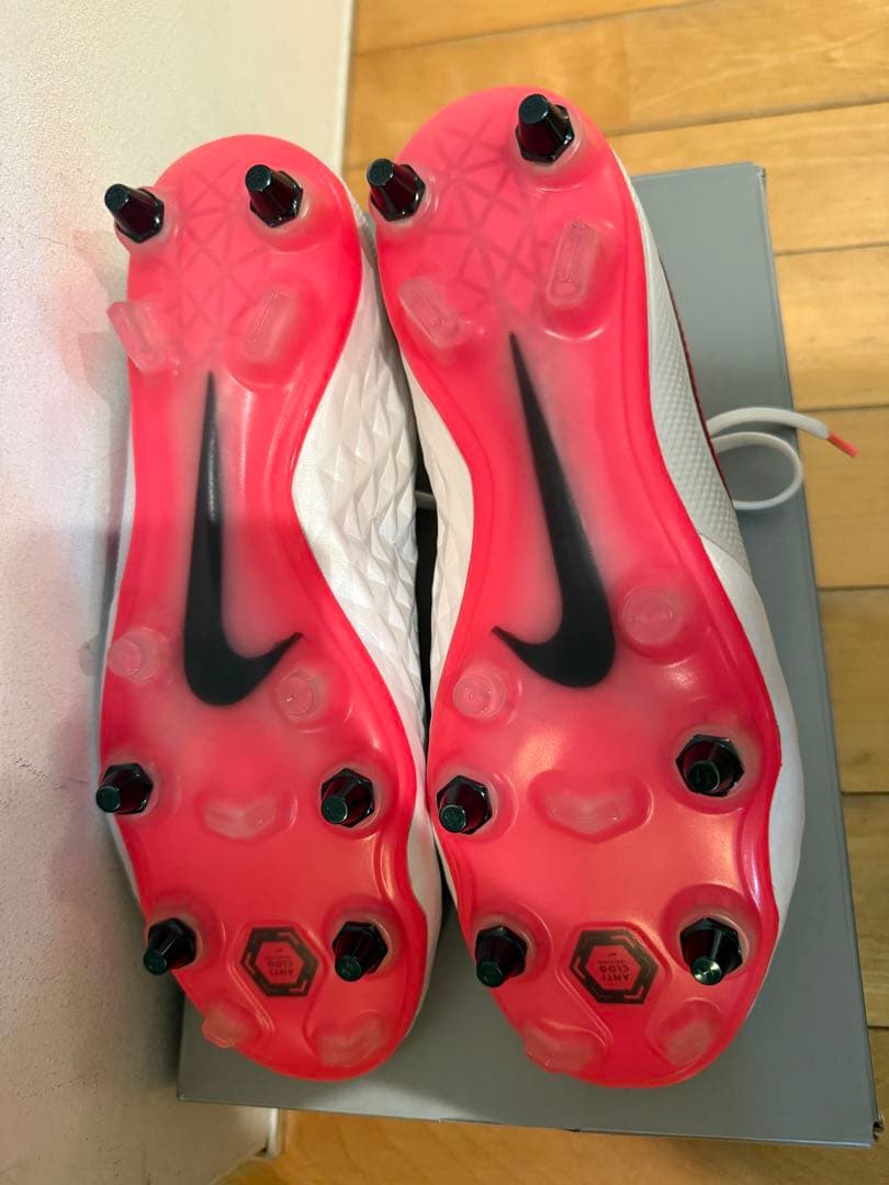 NIKEティエンポレジェンド8エリートSG-PRO AC27.5cm