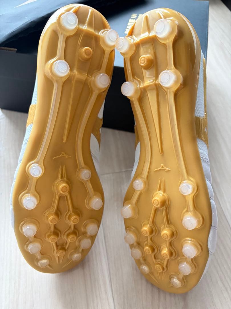 Mizuno モレリアネオIV β JAPAN AG(サッカー／フットボール)