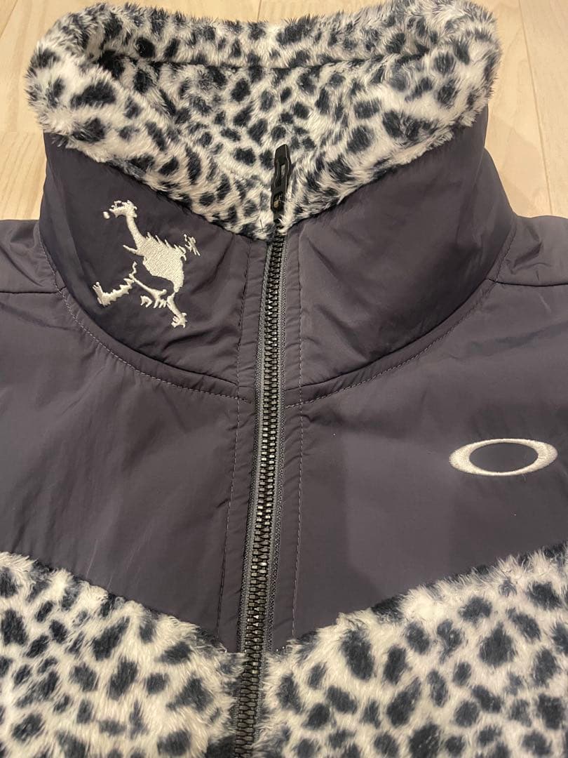 【美品】OAKLEY レオパード柄　フリース　M