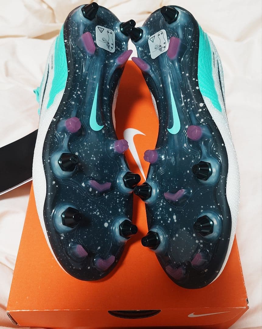 NIKEファントムGXエリート SG－PRO P 24.5cm