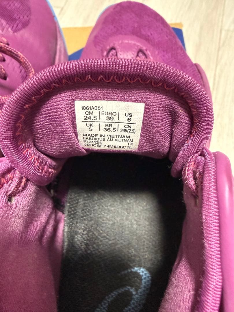 asics 'NOVA SURGE LOW 2 24.5㎝