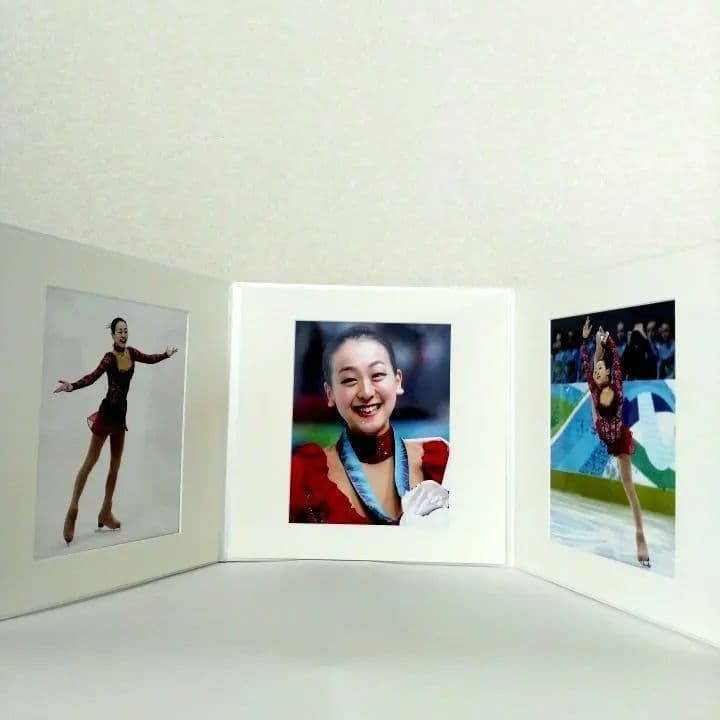【非売品】バンクーバー五輪2010 浅田真央 直筆サイン&三つ折り記念アルバム
