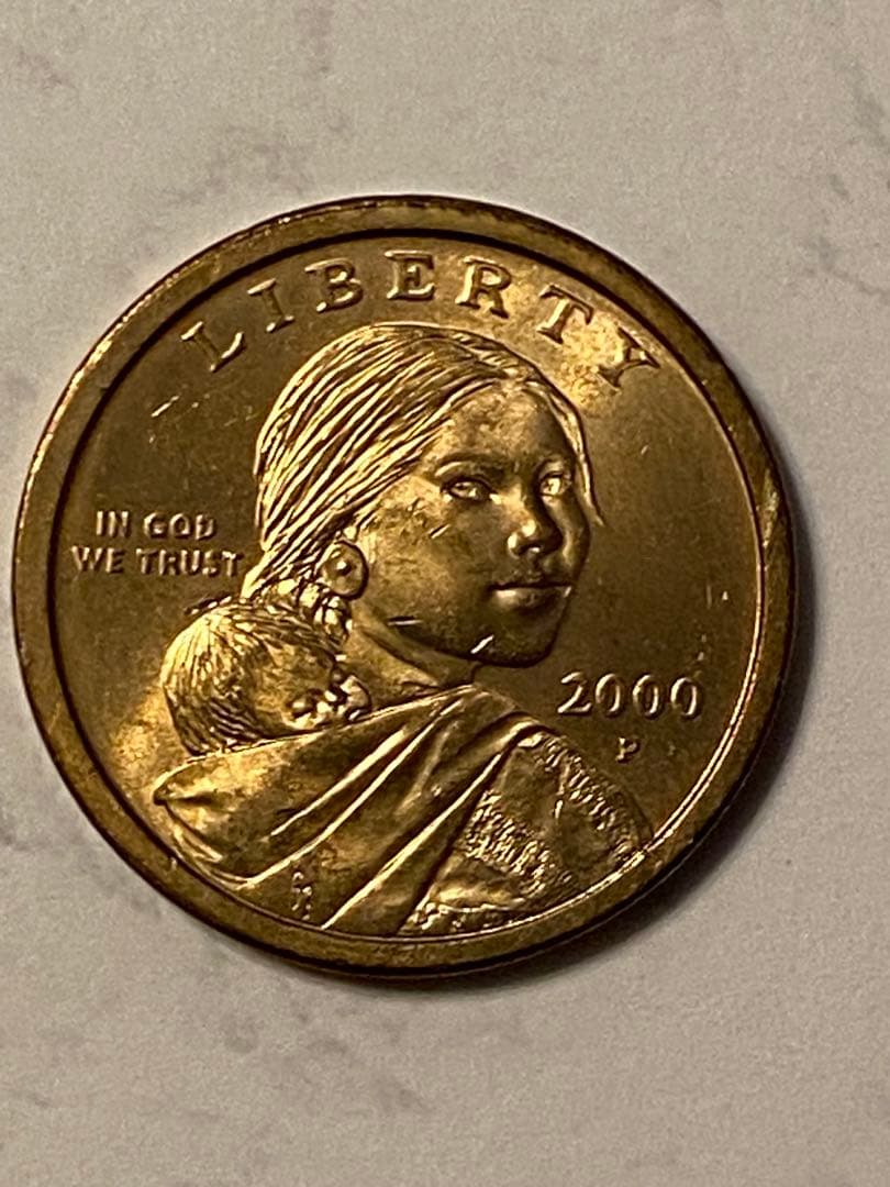 顔に傷を負った鷲_アメリカ 1ドル硬貨 _ 2000 P SACAGAWEA