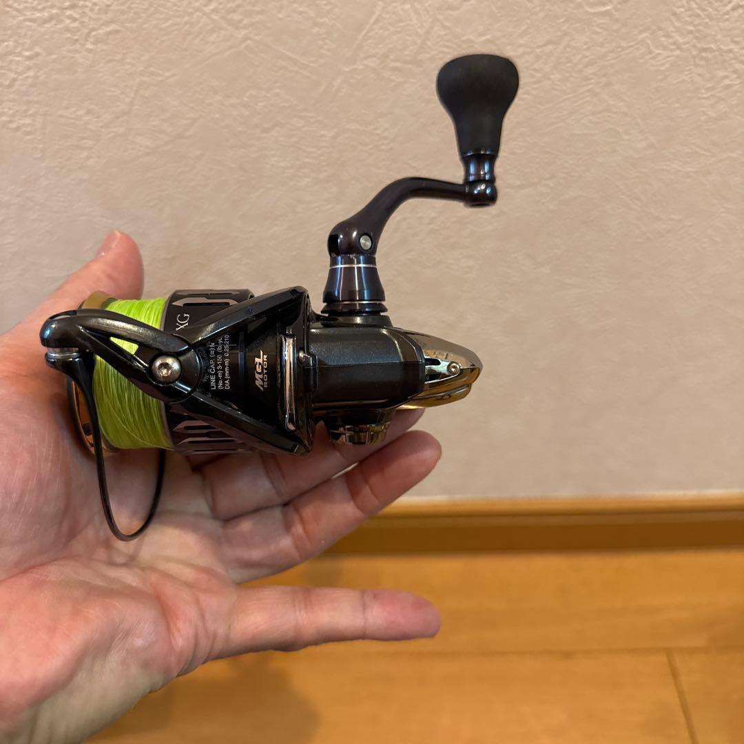 SHIMANO TWIN POWER XD C3000XG スピニングリール