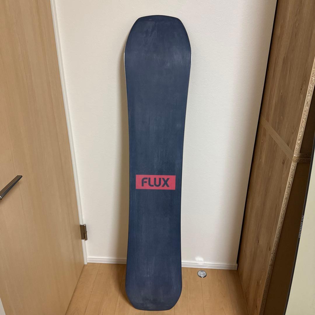 FLUX TWR 142 スノーボード　グラトリ