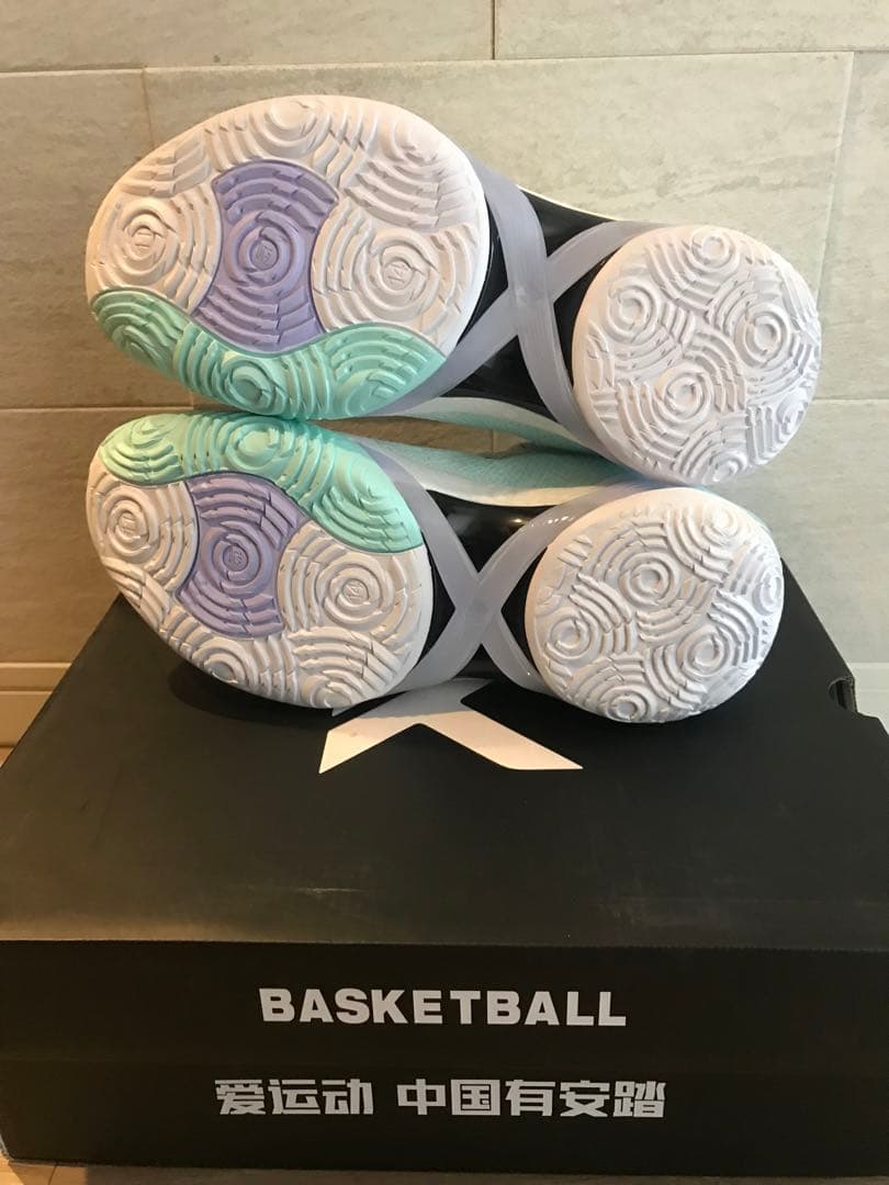 ANTA バスケットボールシュッズ　25.5cm 新品