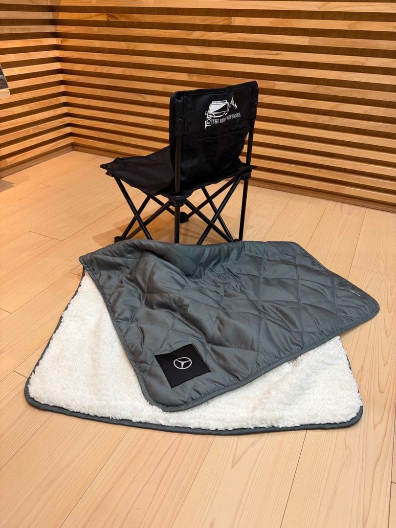 【新品】メルセデスベンツ アウトドアチェア&ブランケット(おまけでトートバック)
