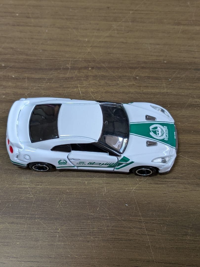 トミカ 日産 GT-R ドバイ警察仕様非売品