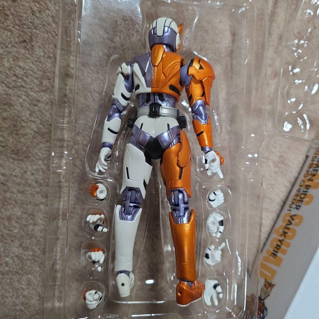 S.H.Figuarts 仮面ライダーバルキリーラッシングチーター