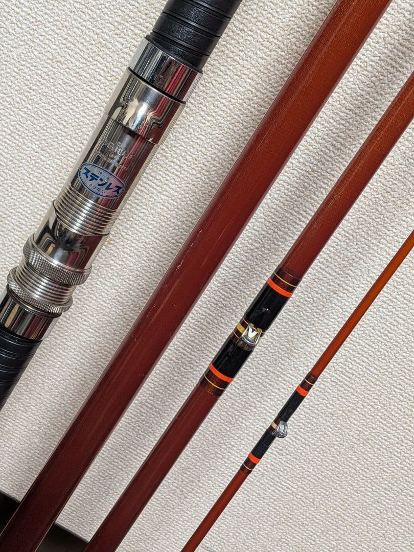 奇跡的新品！ダイワ絶海2号H4本継ぎ底物竿
