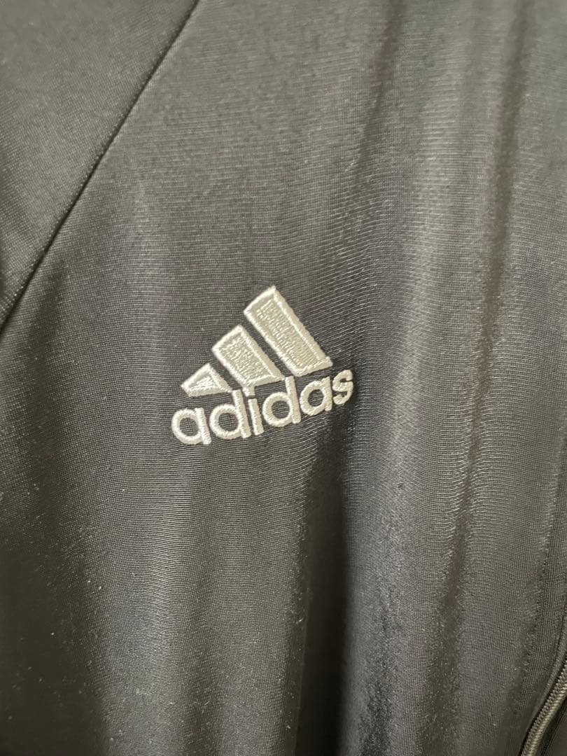 adidas マンチェスターユナイテッド　ジャージ　ブラック 2xo