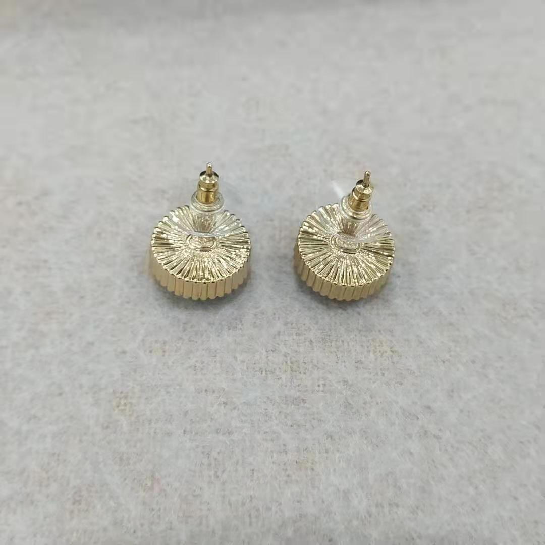 【極美品/激レア】CHANEL シャネル ヴィンテージ ボタン型 ピアス 黒金