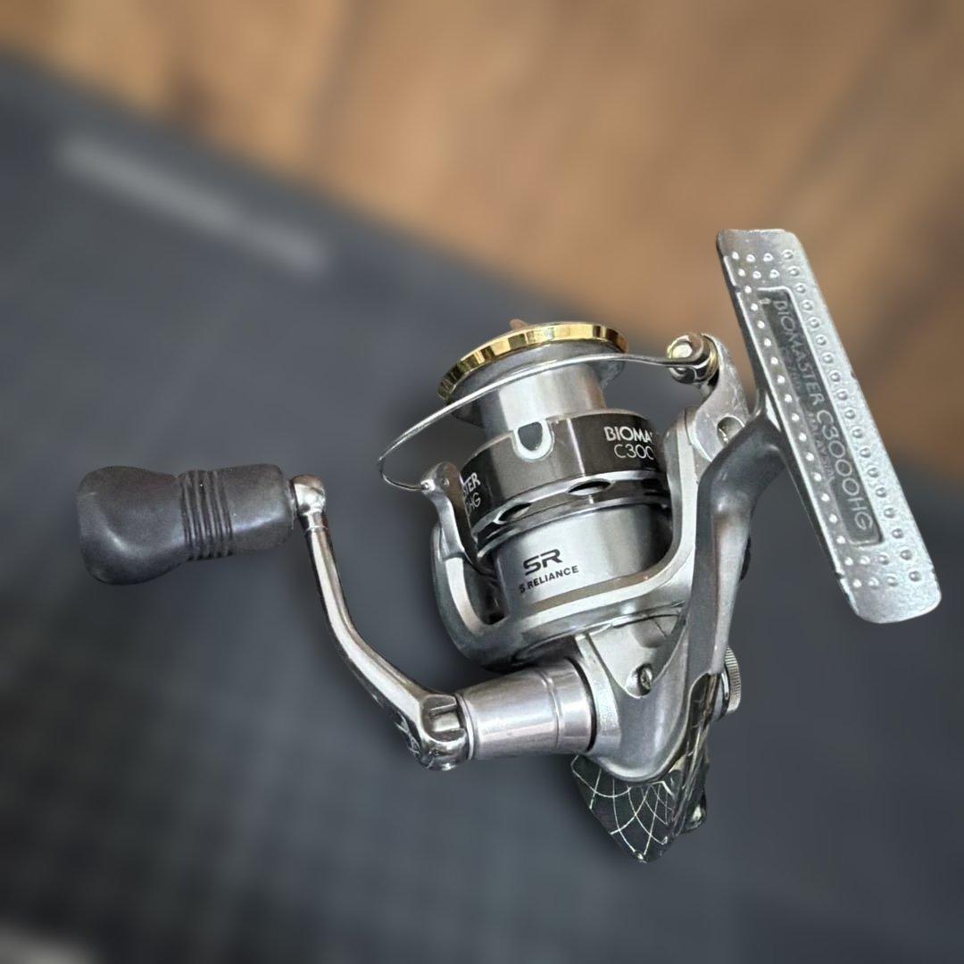 シマノ 11バイオマスター C3000HG スピニングリール ストラディック
