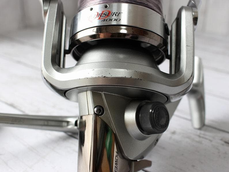 ダイワ パワーサーフ 4000 QD スピニングリール
