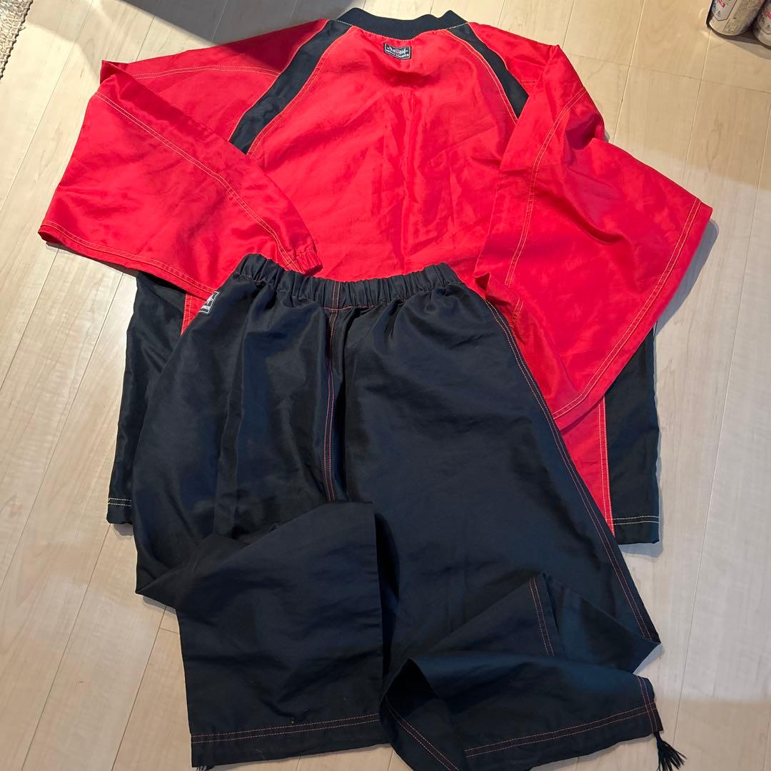 Mizuno ウォームアップウェア レッド/ブラック　XO