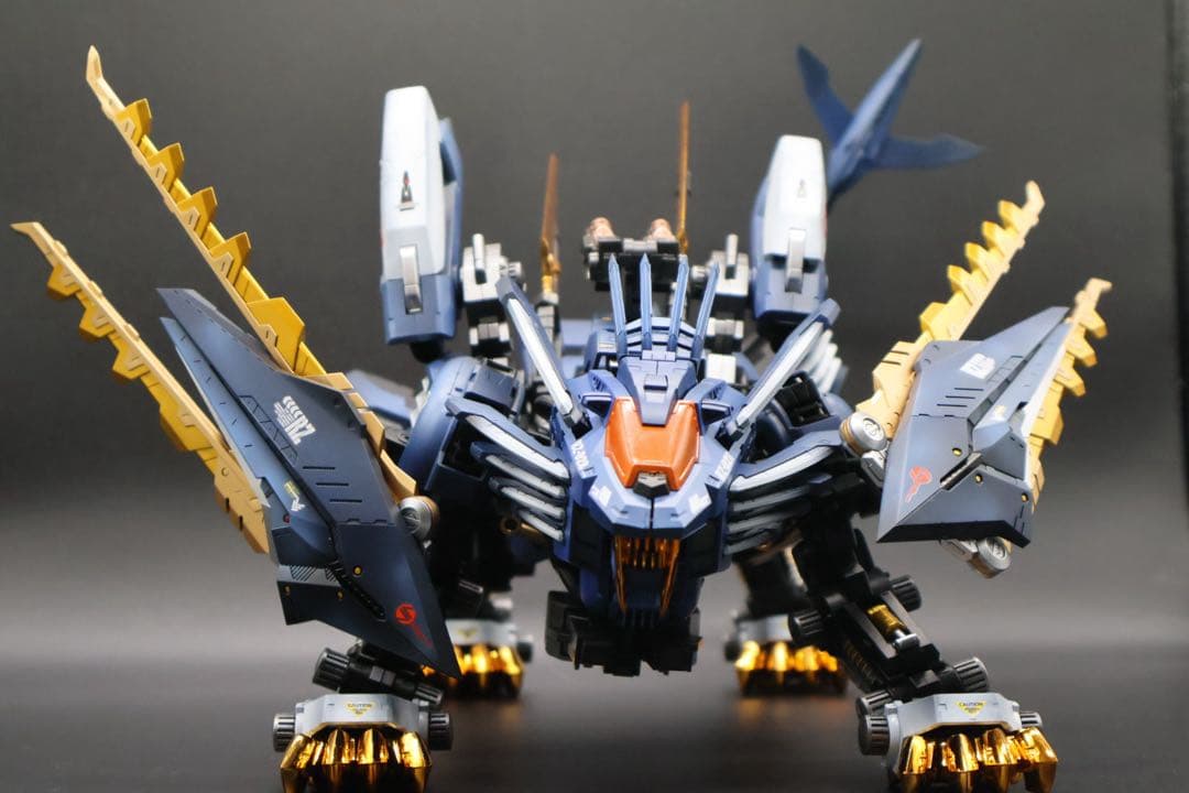ゾイド　コトブキヤ　HMM ブレードライガー・フォルティス