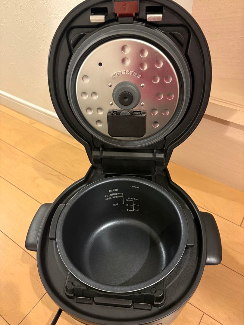 電気圧力鍋　タイガー　tiger タイガークックポット　炊飯器　ブラック　黒