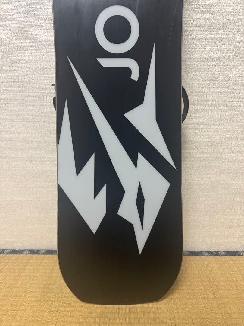 ジョーンズ MOUNTAIN TWIN FAR EAST LTD スノーボード
