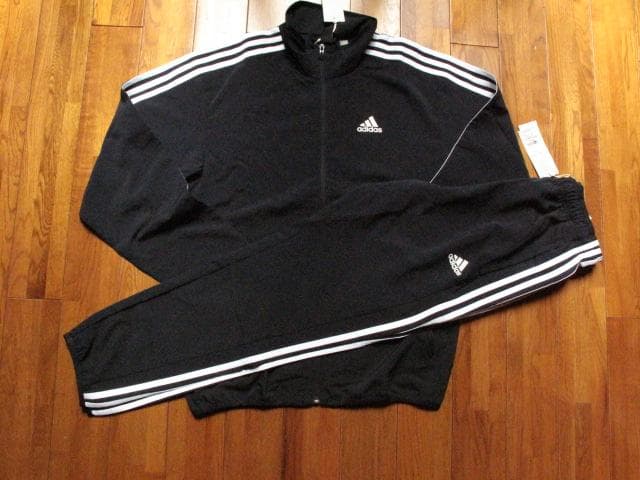 新品adidasジャージ上下セットM
