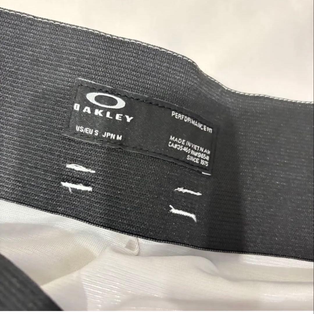 新品Oakley ゴルフ　総柄スカート　スタイリッシュ 吸水速乾　春夏　人気