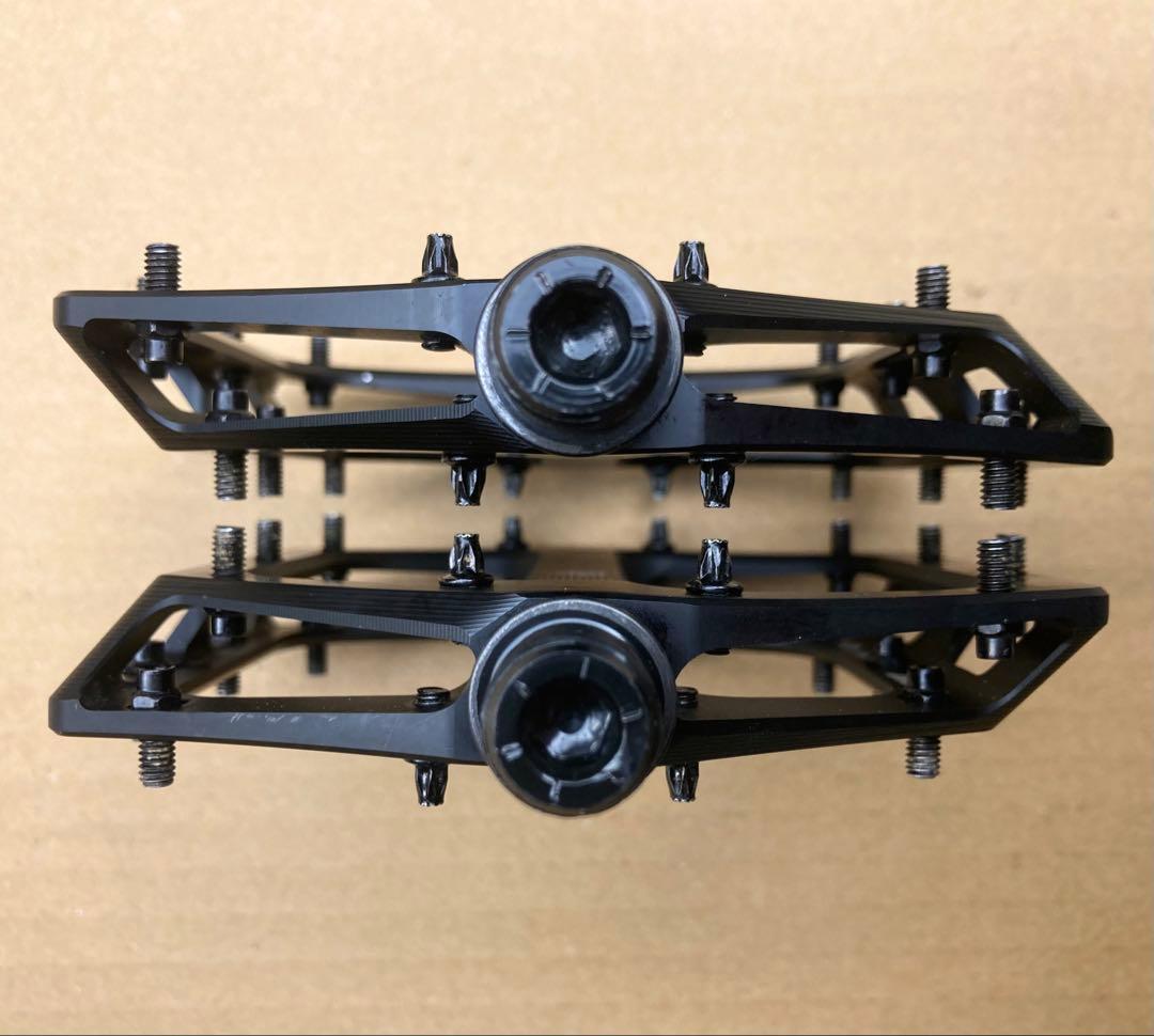 DMR Vault Brendog ディーエムアール ボルト ブレンドッグ