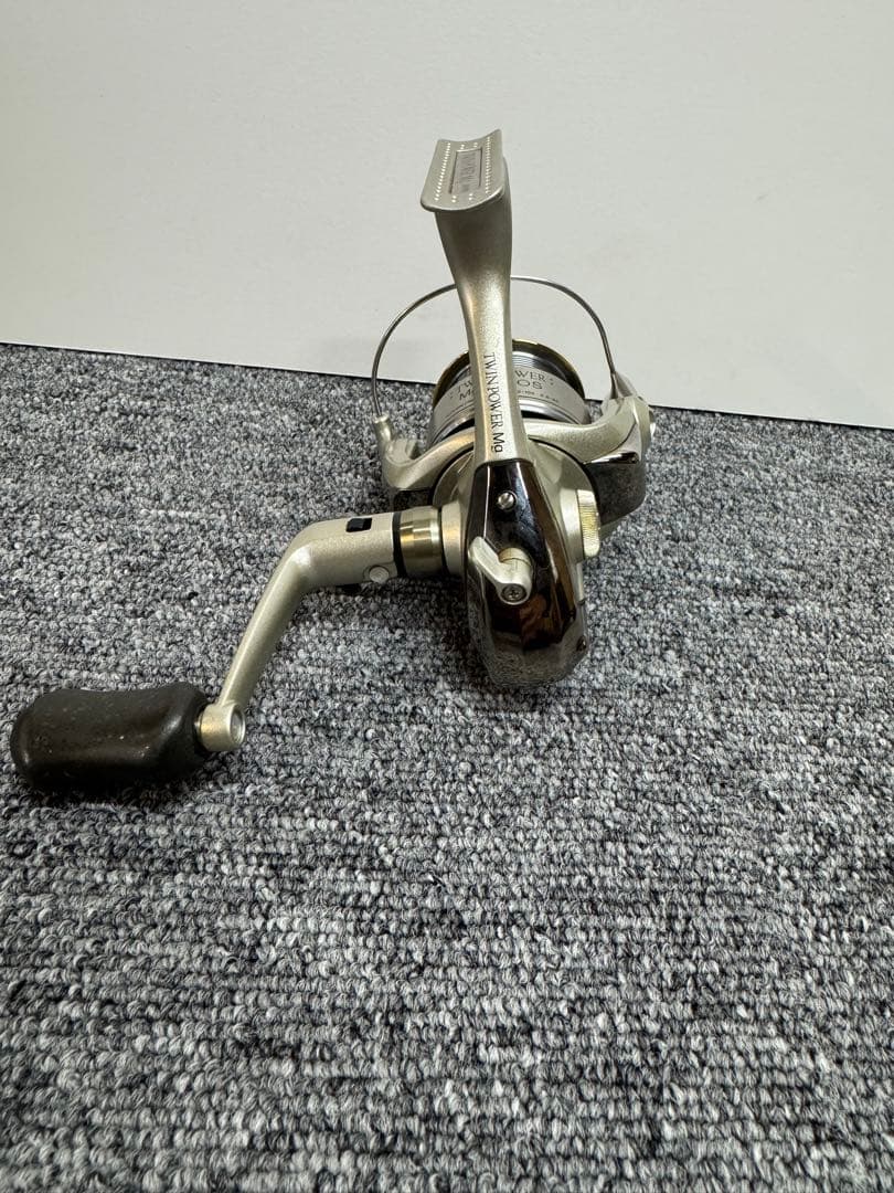 SHIMANO シマノ03ツインパワー Mg 2500S スピニングリール