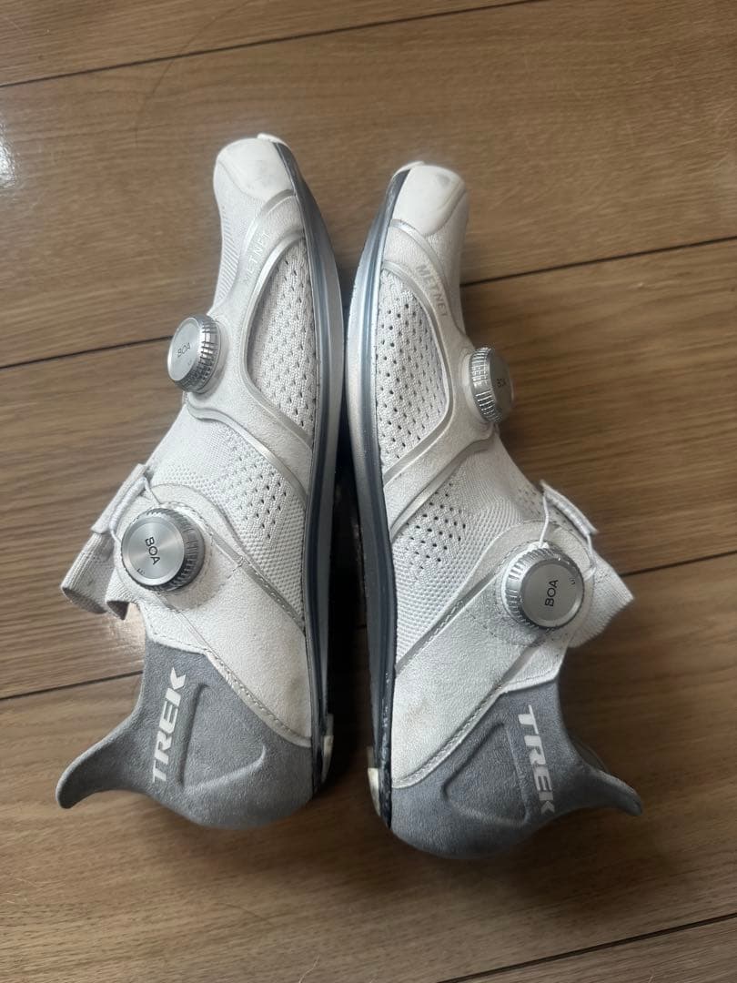 Trek RSL knit shoes 41サイズ　ホワイト　26.5cm相当