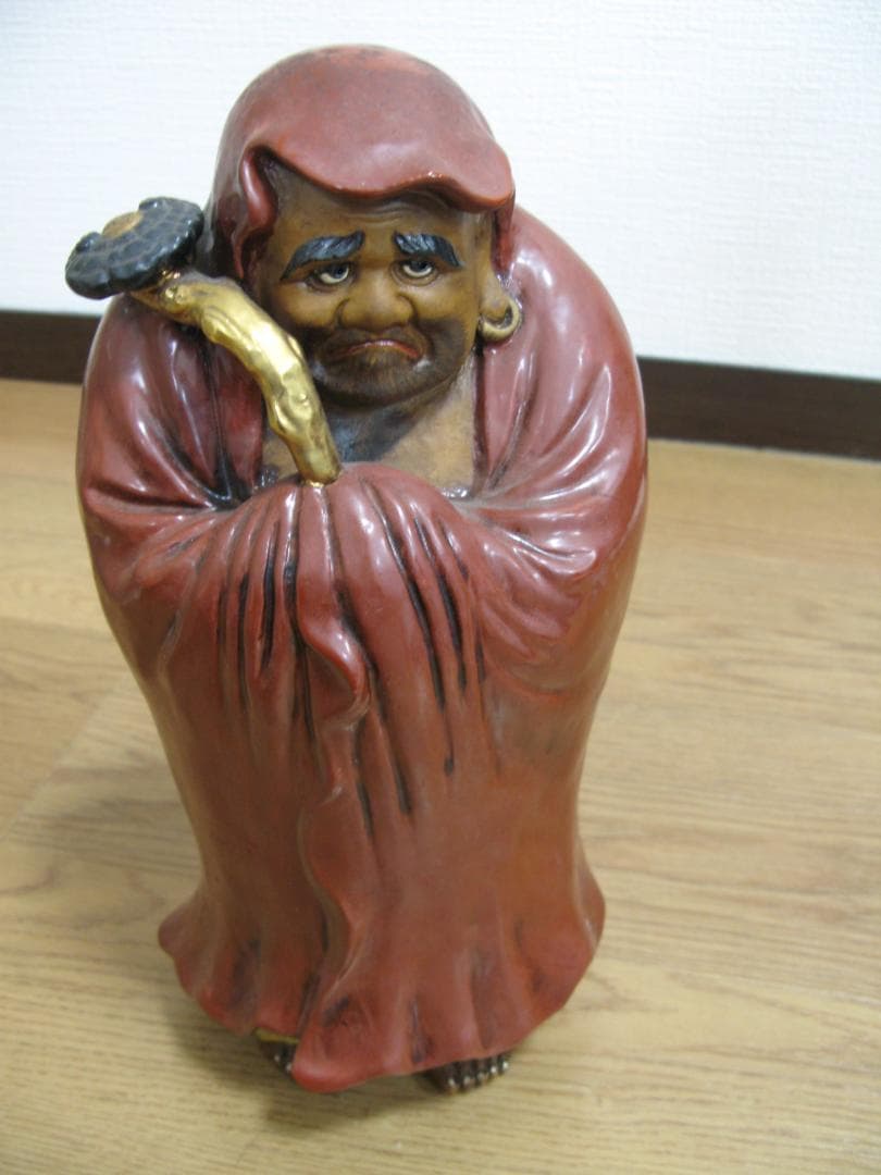 中古 九谷 焼 達磨 大師 立像 高さ約32 金彩 陶磁器 達磨祖師 菩提達磨