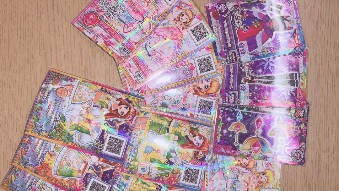アイカツカード マゼンダドリオコードなど