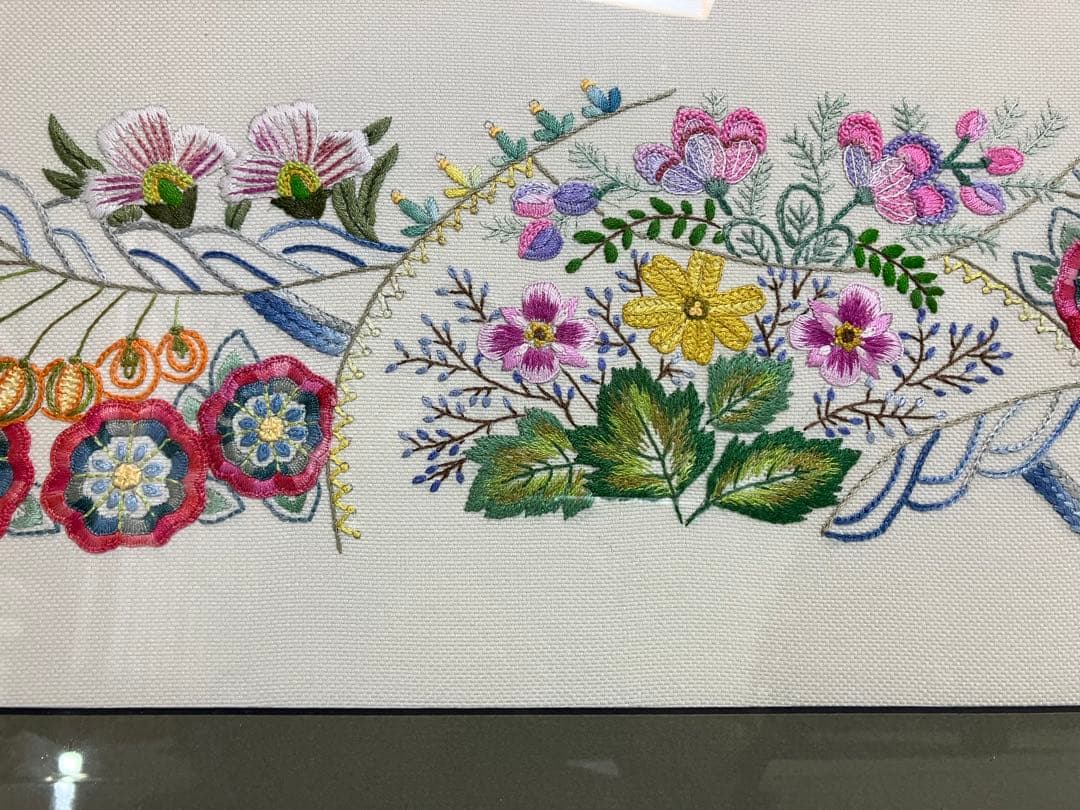 展示会で好評だった花のワルツ　と言う刺繍作品
