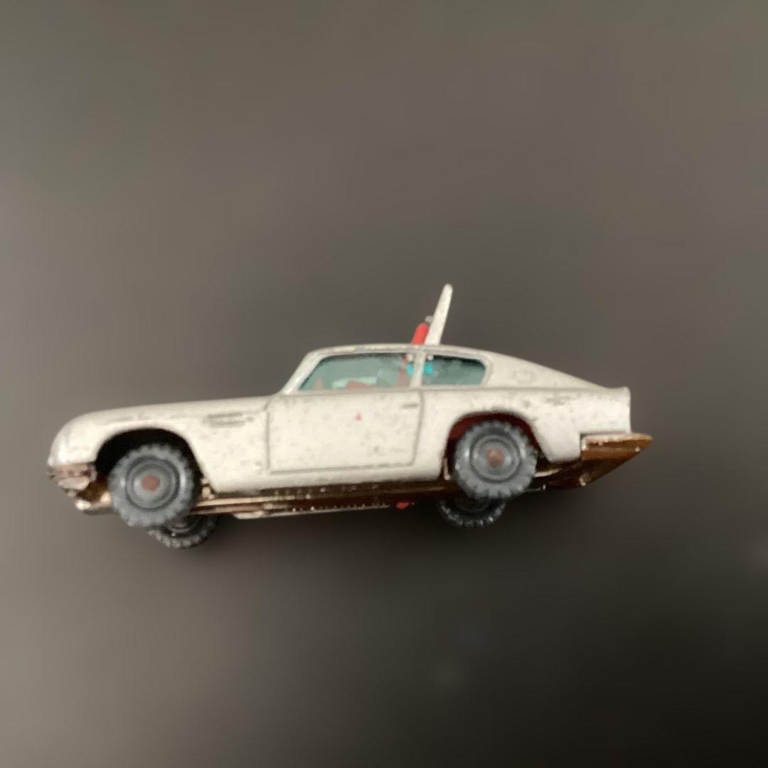 ハスキー　ミニカー　007　アストンマーチン DB5　ボンドカー