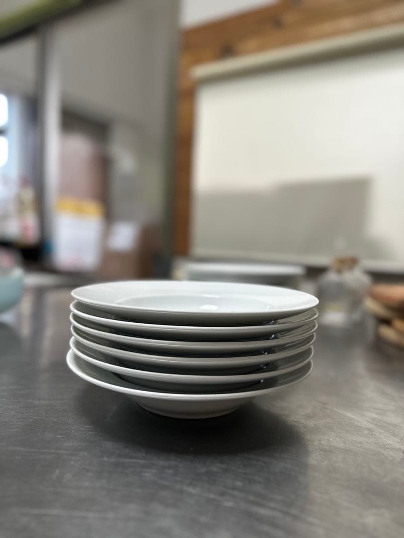 Chinaware 白い平皿 陶器製×6枚セット