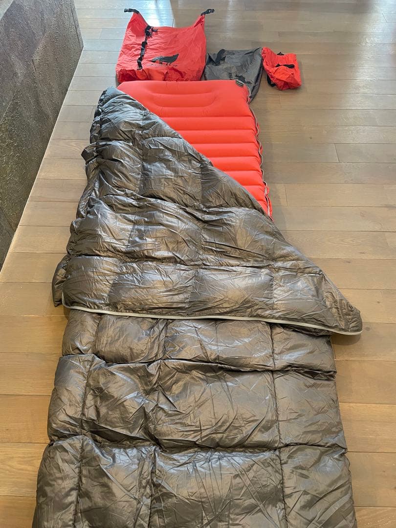即日発送出来ないため値下げ⭐️ マットシュラフ一体型ソロテント　ライノウルフ