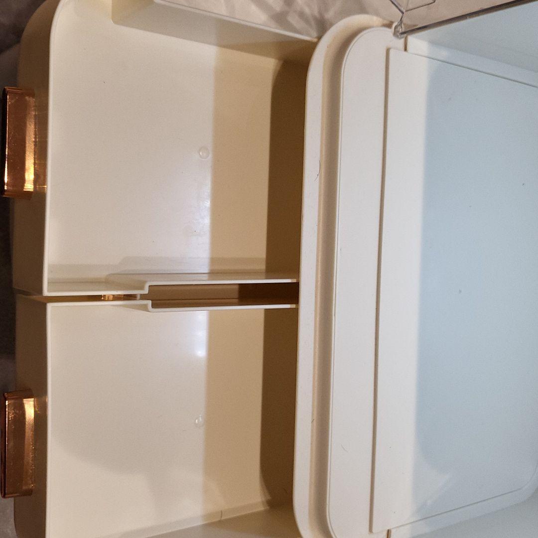 化粧品 ドレッサー