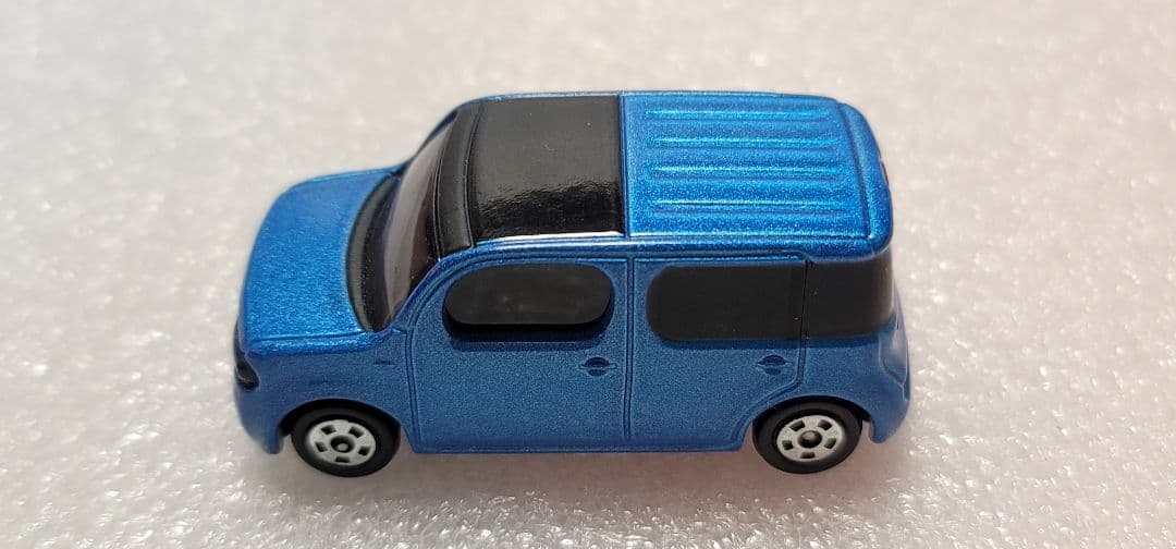 【送料無料】貴重！希少色 キューブ パシフィックブルー ミニカー 「 トミカ