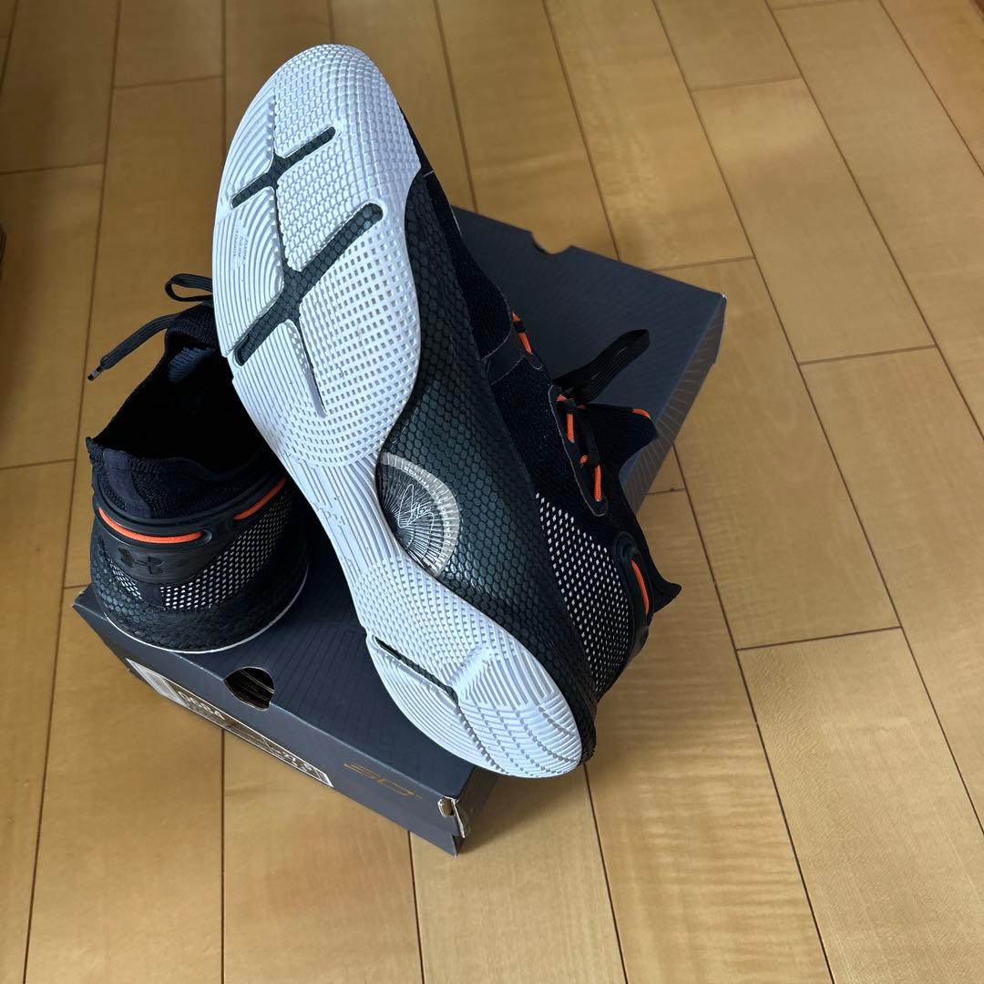 Under Armour Curry 8 ブラック/オレンジ