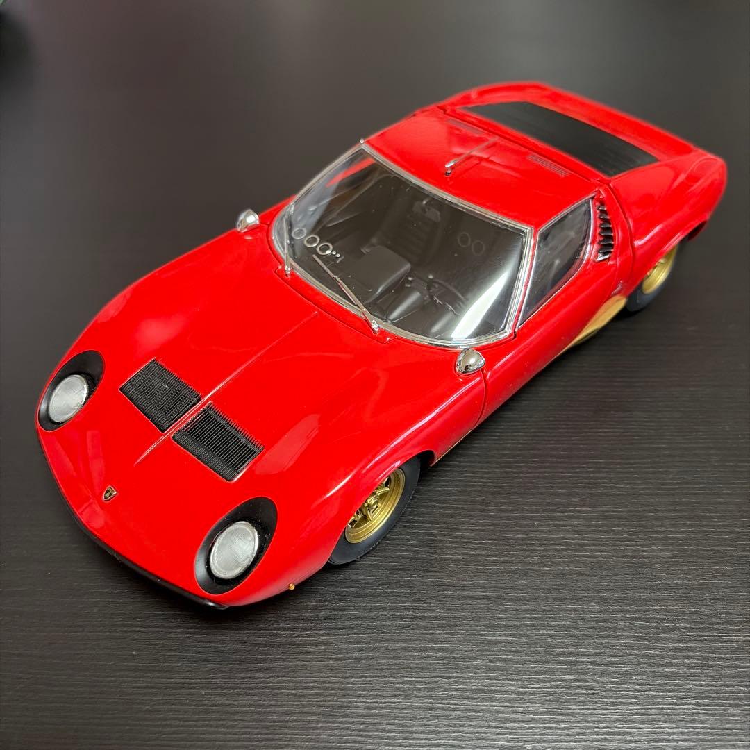 京商 1/18 ランボルギーニミウラ P400 SV レッド