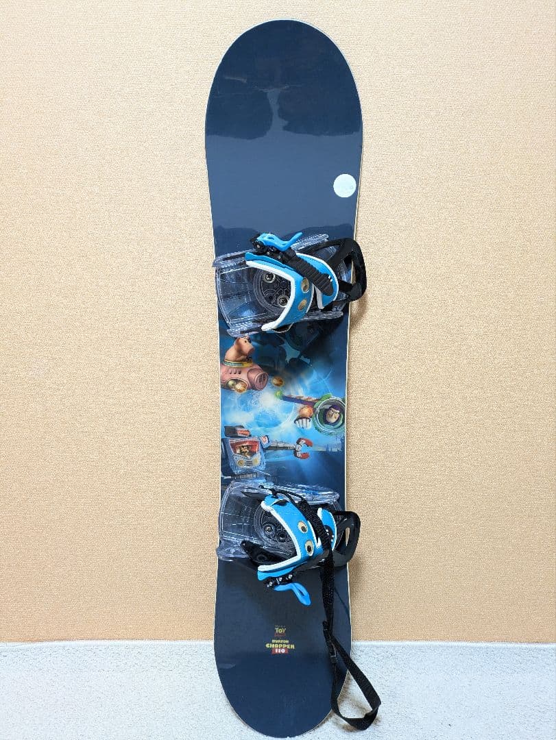 BURTON × トイ・ストーリー 子供用スノーボード2点セット！