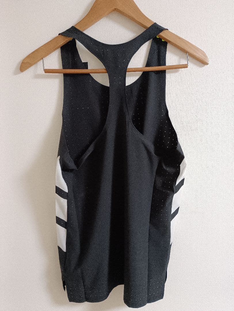 アディダス　アディゼロ　シングレット　XS