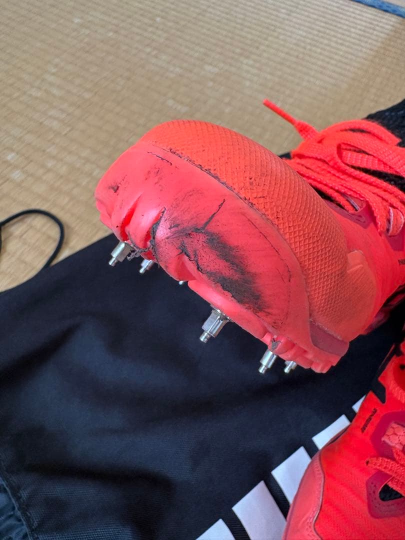 asics ハイカットスパイクシューズ レッド 27.0