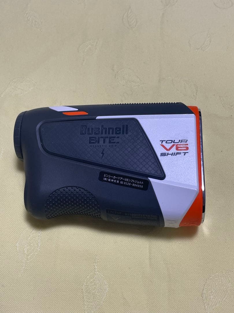 Bushnell Tour V6 Shift レーザー距離計