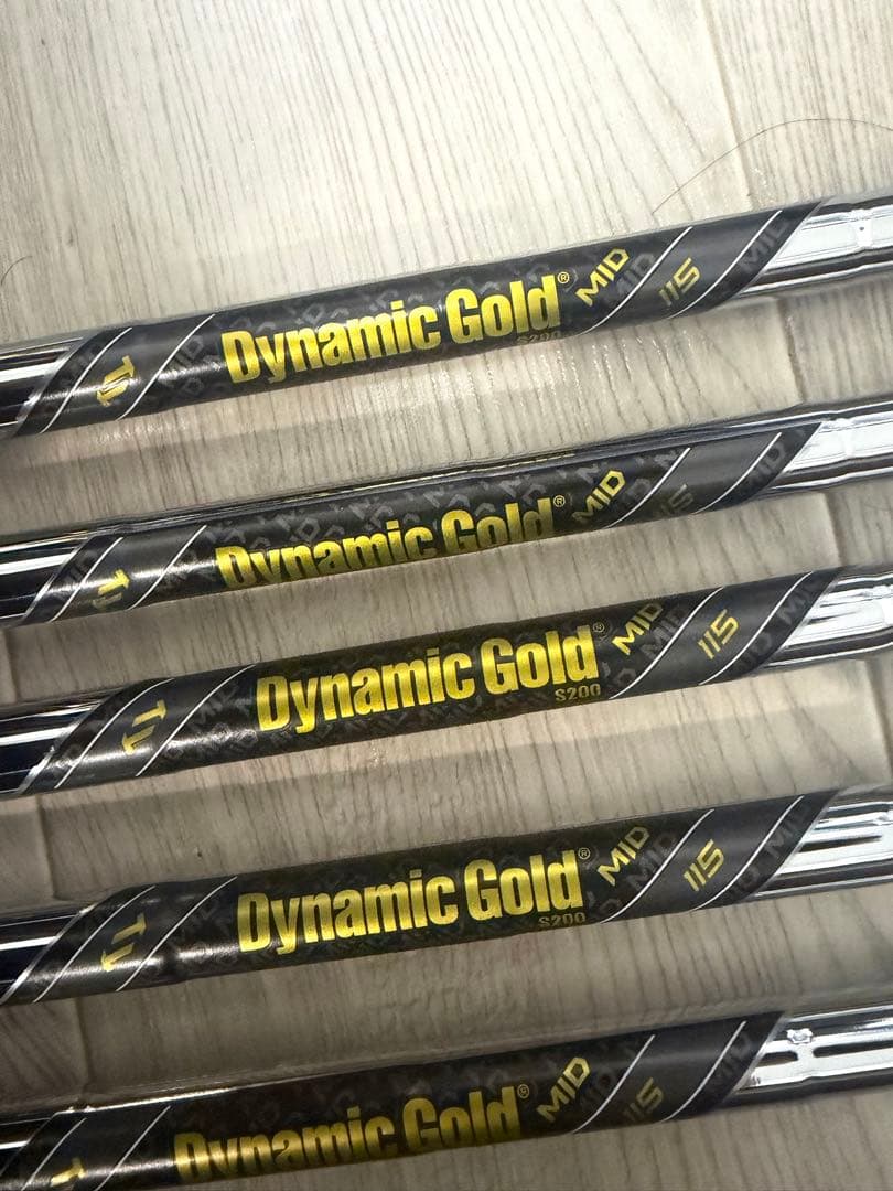 Dynamic Gold Mid 115 シャフト 5本セット