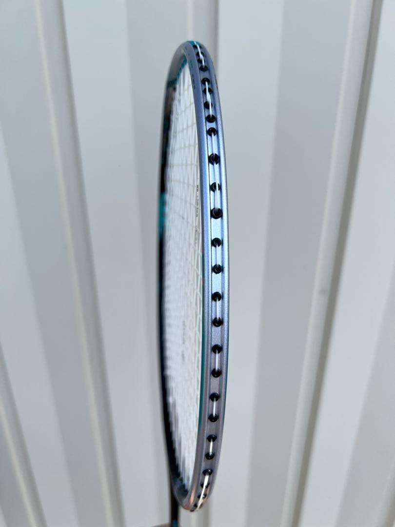 【美品】YONEXアストロクス88Dプロ　4UG5 3AX88DーP