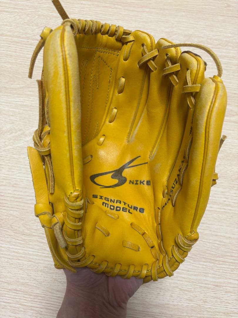 松坂モデル Nike 軟式グローブ イエロー 右投げ用　少年野球