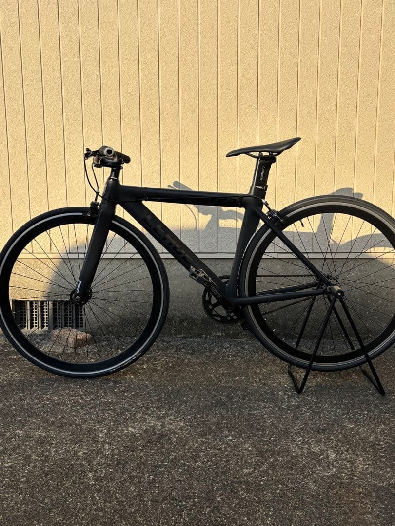 LEADER 725TR ブラック　XXS (スタンド付き)