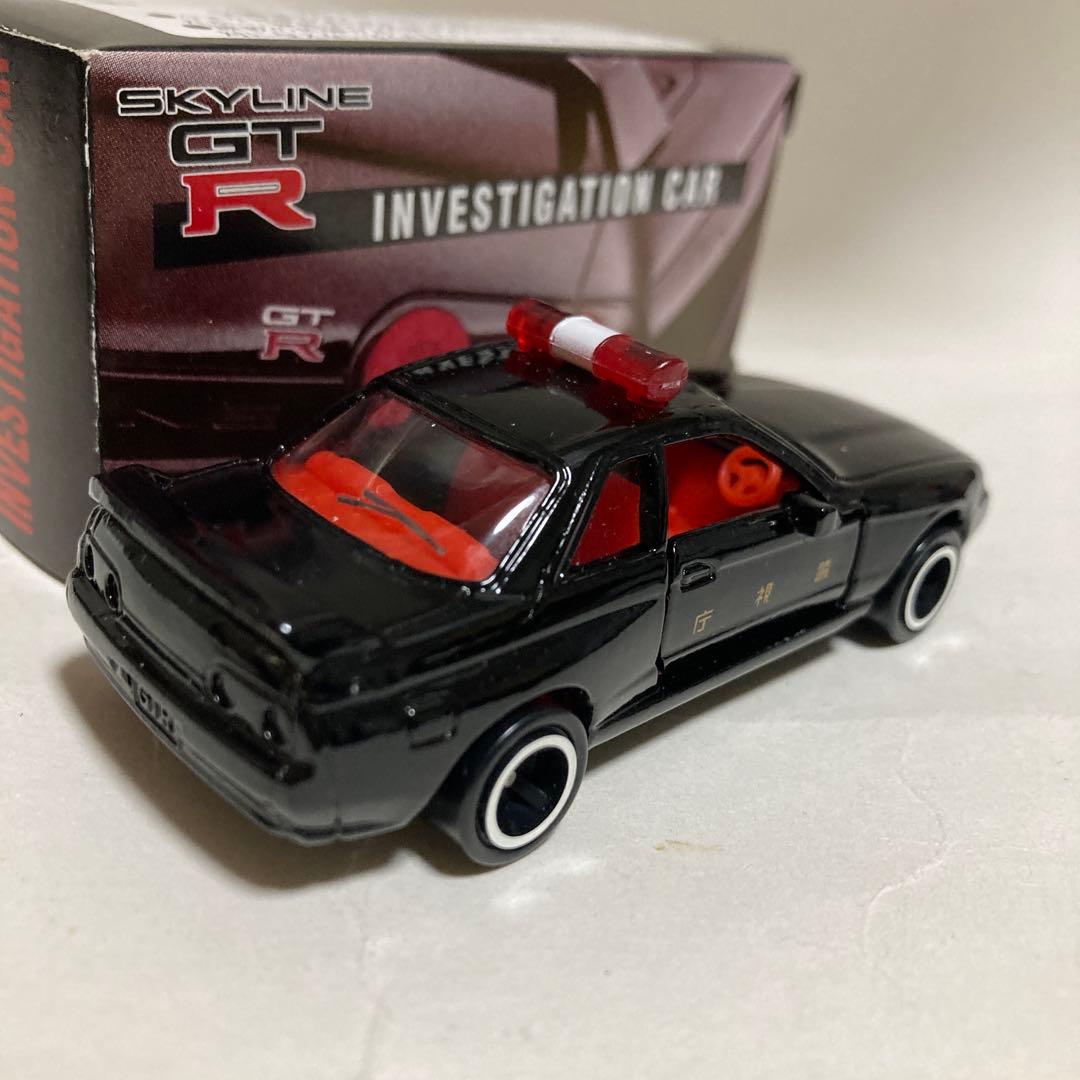 トミカ　警視庁　SKYLINE GT-R 捜査車両 R32 イイノ特注