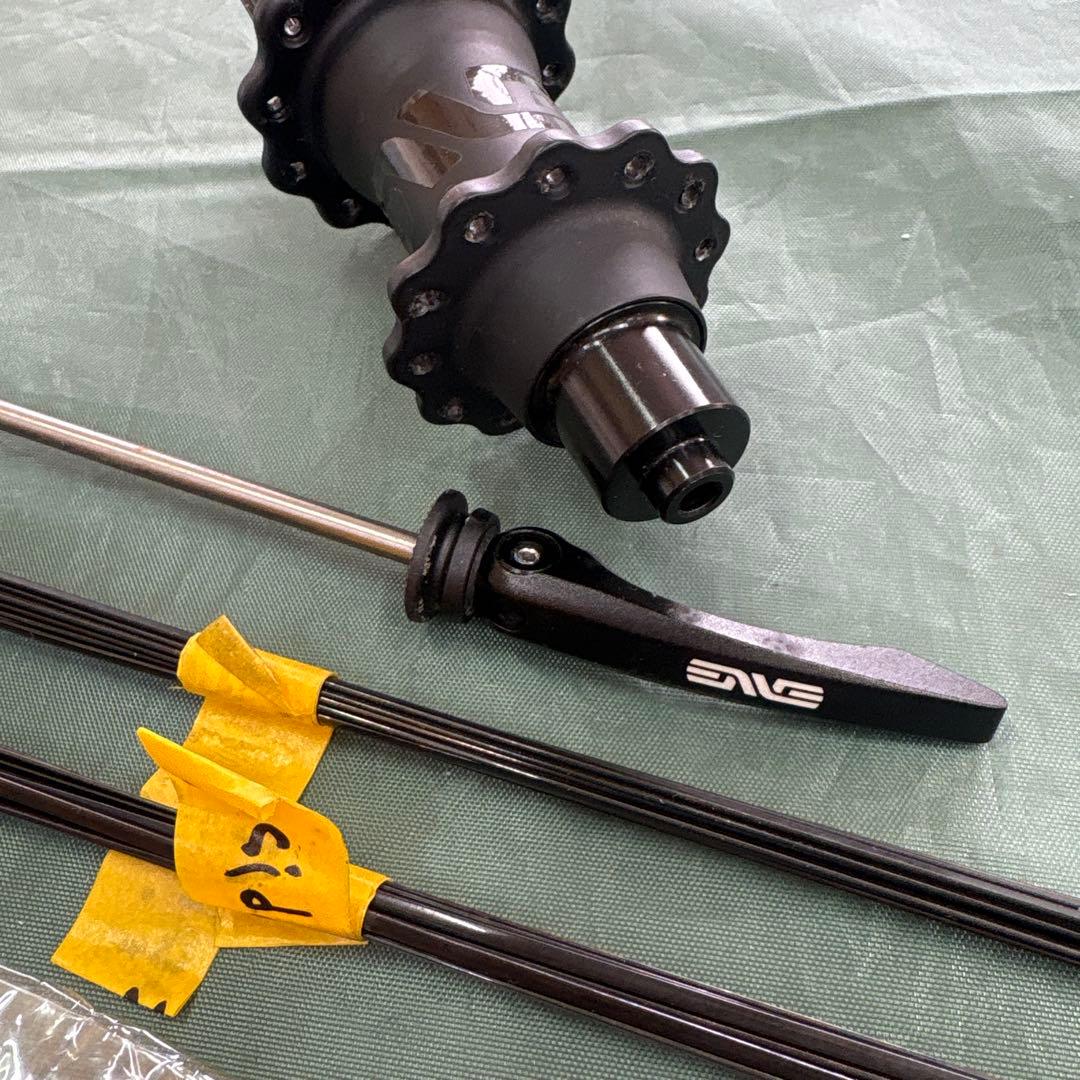 伊*助様 ENVE SES 2.2 carbon rear hubエンヴィカーボ